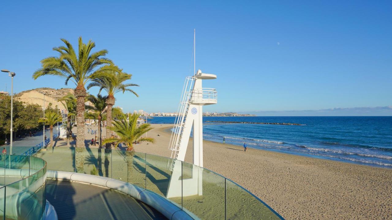 Stylish & Spacious Family Apartment Near Beach & Vibrant Historic Market Alicante Zewnętrze zdjęcie